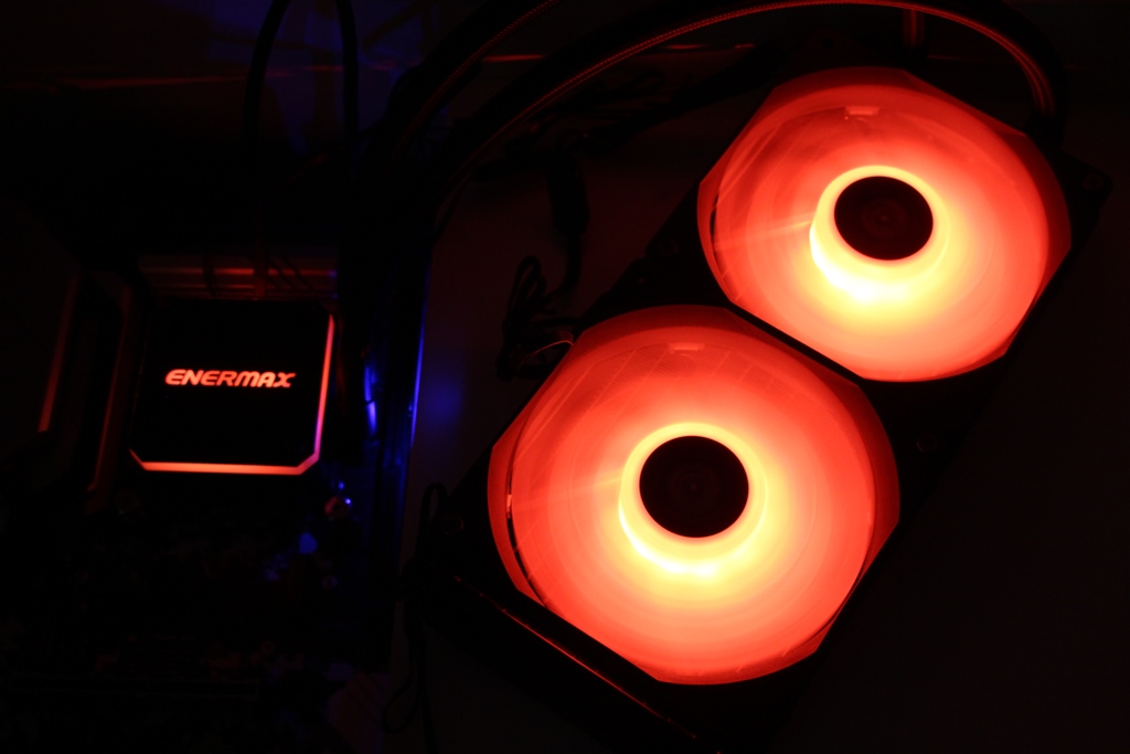 XFastest開箱：LIQMAX III RGB 240 虹彩晶凌