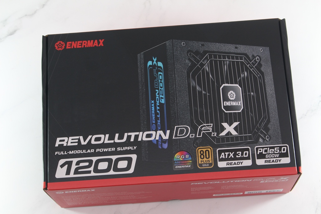 3C匠開箱：金靜冰核 REVOLUTION D.F. X 850W 金牌全模電源供應器